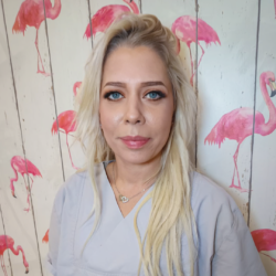 Teamfoto von Jennifer | Flamingo Pflegeservice